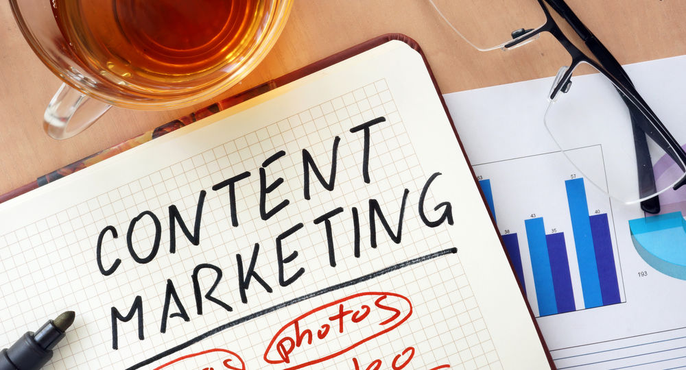 Why Sales Needs to Collaborate with Marketing to Produce Content